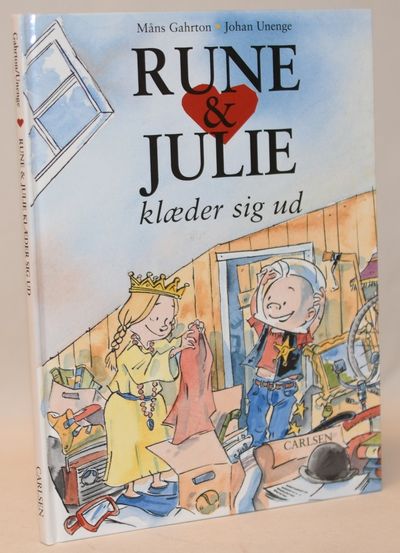 Rune & Julie klæder sig ud.