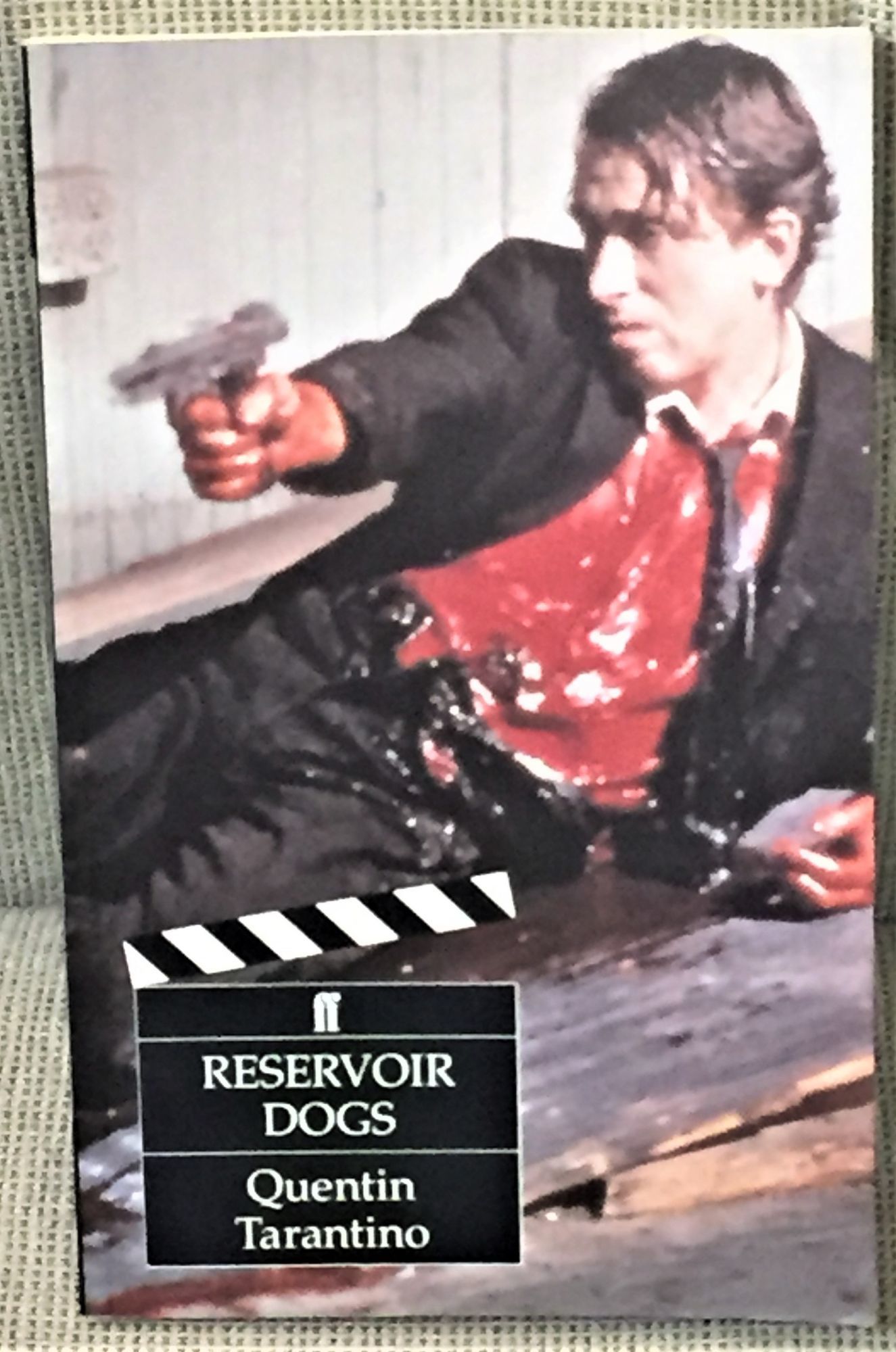 Reservoir Dogs by Quentin Tarantino | Paperback | 1994 | Faber \u0026 Faber |  9780571173624 | Biblio, image size:1325x2000