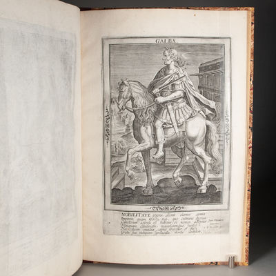 MILESTONE OF EUROPEAN PORTRAITURE; (photo 8)