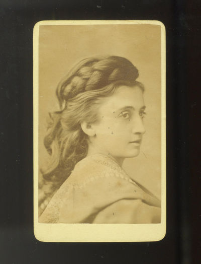 Carte de visite photograph of the noted English actress