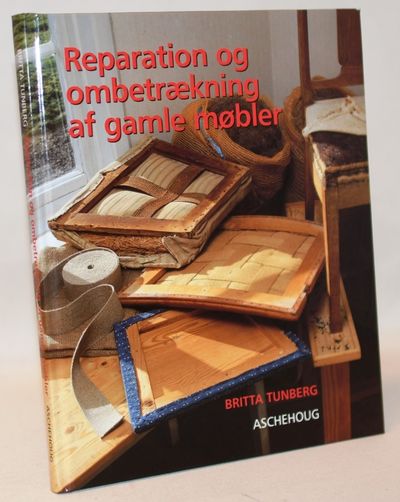 Reparation og ombetrækning af gamle møbler.