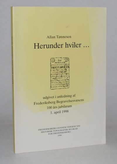 Herunder hviler -.