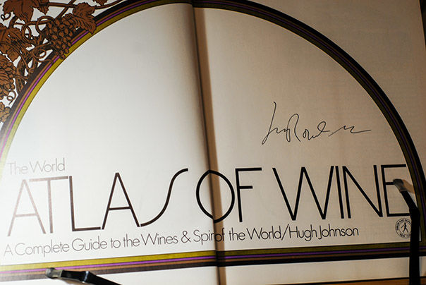 BIBLIO | World Atlas of Wine (Signed by Hugh Johnson) by Hugh Johnson