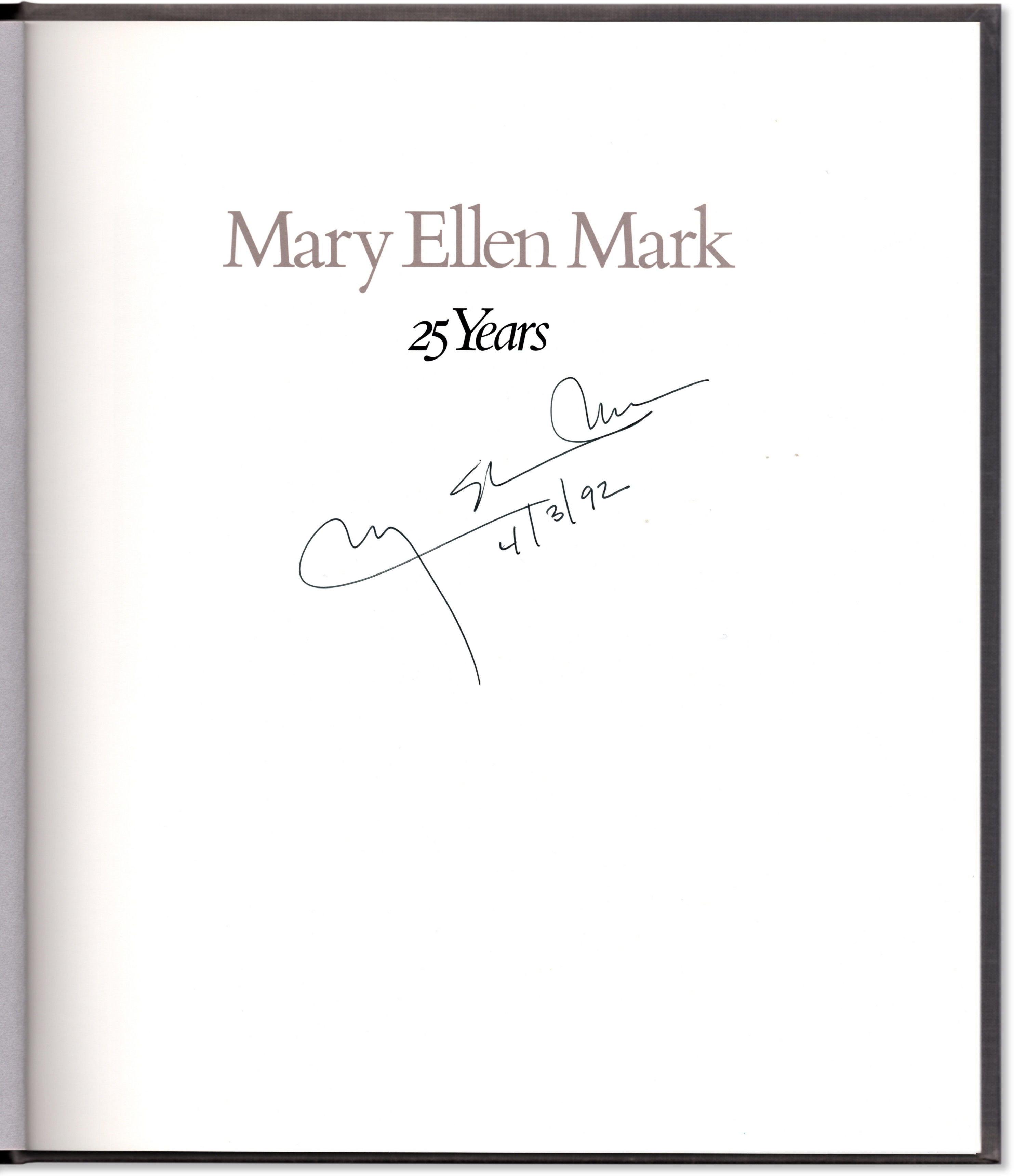 洋書 Mary Ellen Mark 25 Years Mary Ellen Mark: 25 Years. by MARK, Mary Ellen. Text by