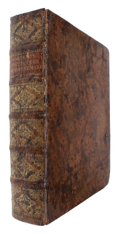 Portraits Historiques des Hommes Illustres de Danemark, Remarquable par leur Merite, leurs Charges & leur Noblesse, avec leurs Tables Genealogiques. 1.-6. Partie + Memoires du-ci-devant Grand-Chancelier de Dannemark Comte Griffenfeld...Adeler...Torden... (photo 2)