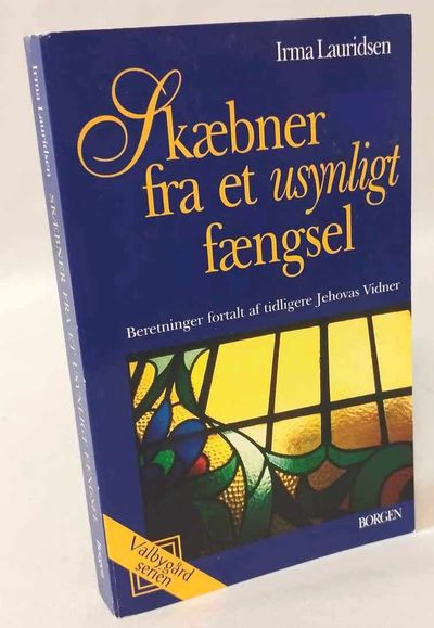 Skæbner fra et usynligt fængsel.