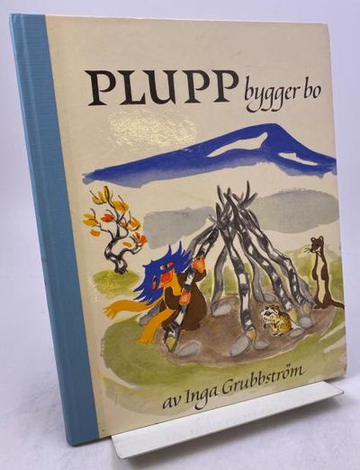 Plupp bygger bo.