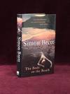 THE BODY ON THE BEACH. A Fethering Mystery