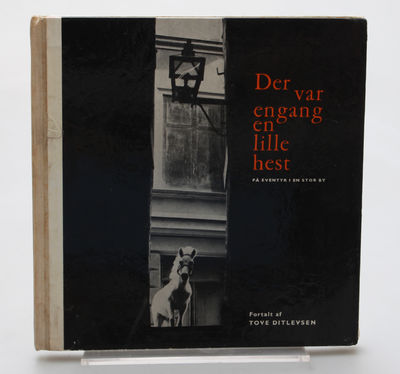 Der var engang en lille hest. På eventyr i en…