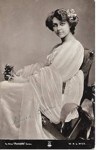 image of Edwardian Era Stage Actress, Dorah Barton on 1910s Milton Photolette Postcard