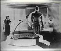 image of THE DAY THE EARTH STOOD STILL (Movie Still)