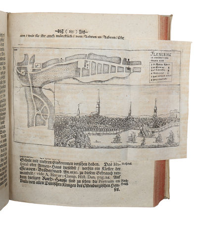 Theatrum Daniæ veteris et modernæ. Oder: Schau=Bühne Des alten und jetzigen Dännemarcks, Enthaltend I. Eine ausführliche Chorographische, Antiquarische, Historische und Physicalische beschreibung dieses uhralten Königreichs....II. Eine Politische Besc... (photo 5)