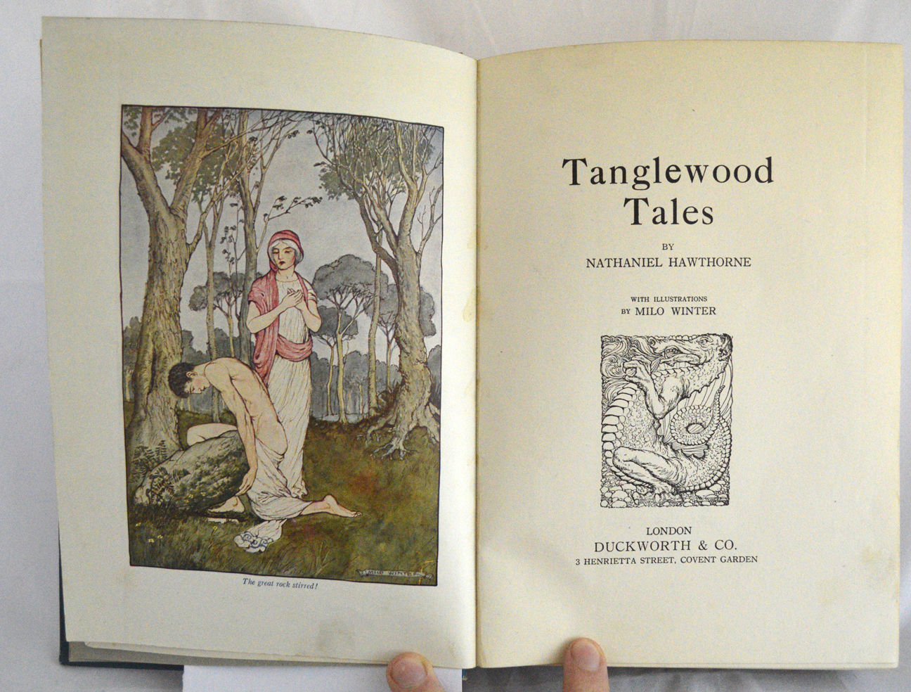 BIBLIO Tanglewood Tales by Nathaniel Hawthorne Decorative Cloth