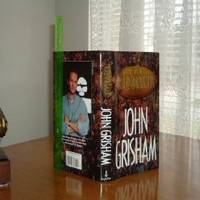 THE RAINMAKER by JOHN GRISHAM - Stated First Edition - 1995 - from FairView Books (SKU: 001688)