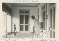 Collection of Photographs of 1960s Lahore, Taken by an American Family, with Extensive Captions Detailing Their Thoughts on the Locals