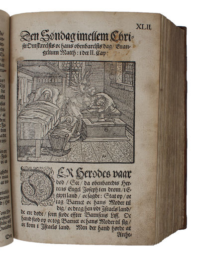 Postilla Eller Forklaring offuer Euangelia, som almindelige om Søndage oc andre hellige Dage, predickis i den christne Kircke, udi Danmarck oc Norge: først screffuen paa Latine, Oc nu paa det ny offuerseet, oc merckeligen forbedret aff Niels Hemmingss... - [EXCEEDINGLY SCARCE FIRST DANISH EDITION OF "HEMMINGSEN'S POSTIL"] (photo 3)