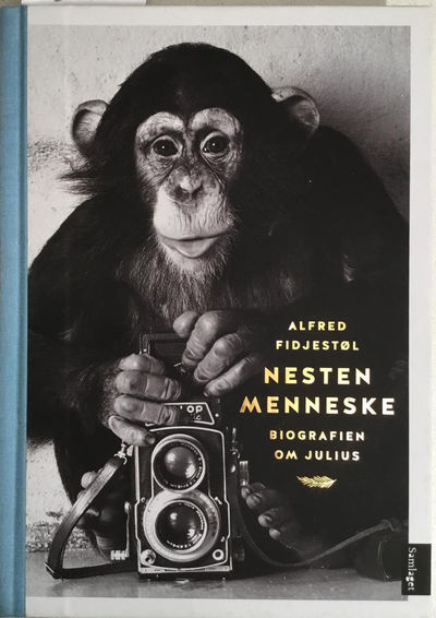 Nesten menneske. Biografien om Julius