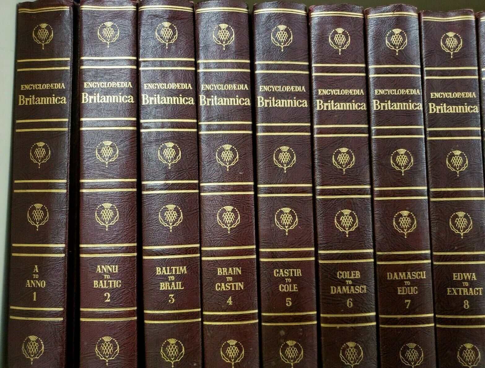 Encyclopedia Britannica 全24巻セット　1768年 Encyclopedia Britannica 1768 Set of 24 Volumes Vintage 1945