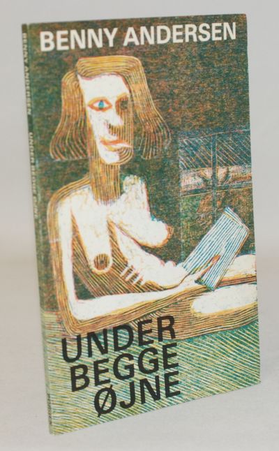 Under begge øjne.