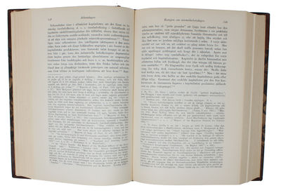 Kapitalet. Kritik av den politiska ekonomin. I svensk oversättning av Rickard Sandler. 3 vols. - [FIRST SWEDISH EDITION OF MARX' "CAPITAL"] (photo 3)