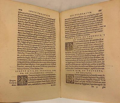 Iulii Pollucis Onomasticon, hoc est instructissimum rerum et synonymorum dictionarium, nunc primum Latinitate donatum, Rodolopho Gualthero Tigurino interprete. + In Pollucis Dictionarium Annotationes quibus loci quidam obscuriores, & obseruatu digniores (photo 4)