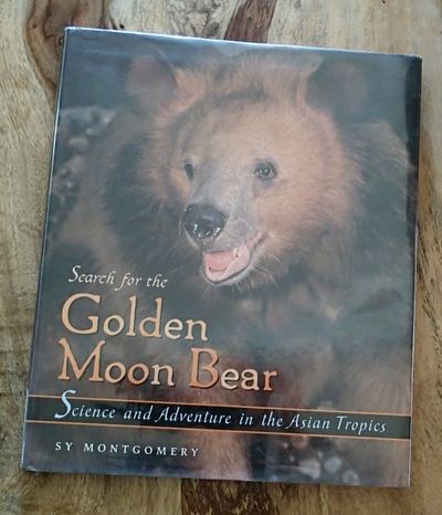 SEARCH FOR THE GOLDEN MOON BEAR : Science & Adventure in the Asian