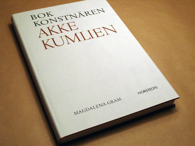 Bokkonstnären Akke Kumlien. Tradition och…