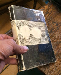 The Anything Box by Zenna Henderson - Hardcover - Book Club - 1967 - from Xochis Bookstore and Gallery (SKU: 051850)