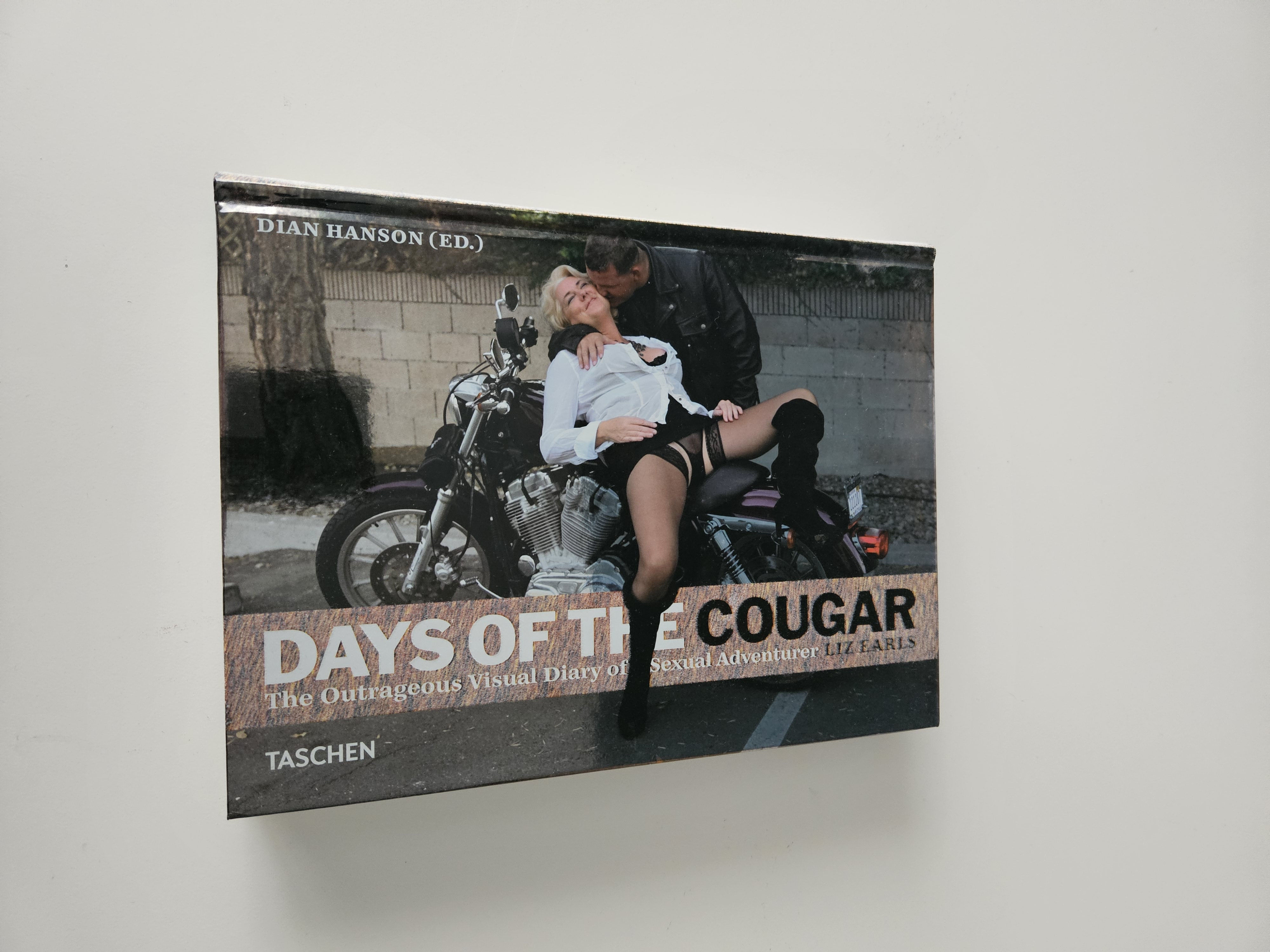 Liz Earls: Days of the Cougar by Dian Hanson (Editor); Liz Earls