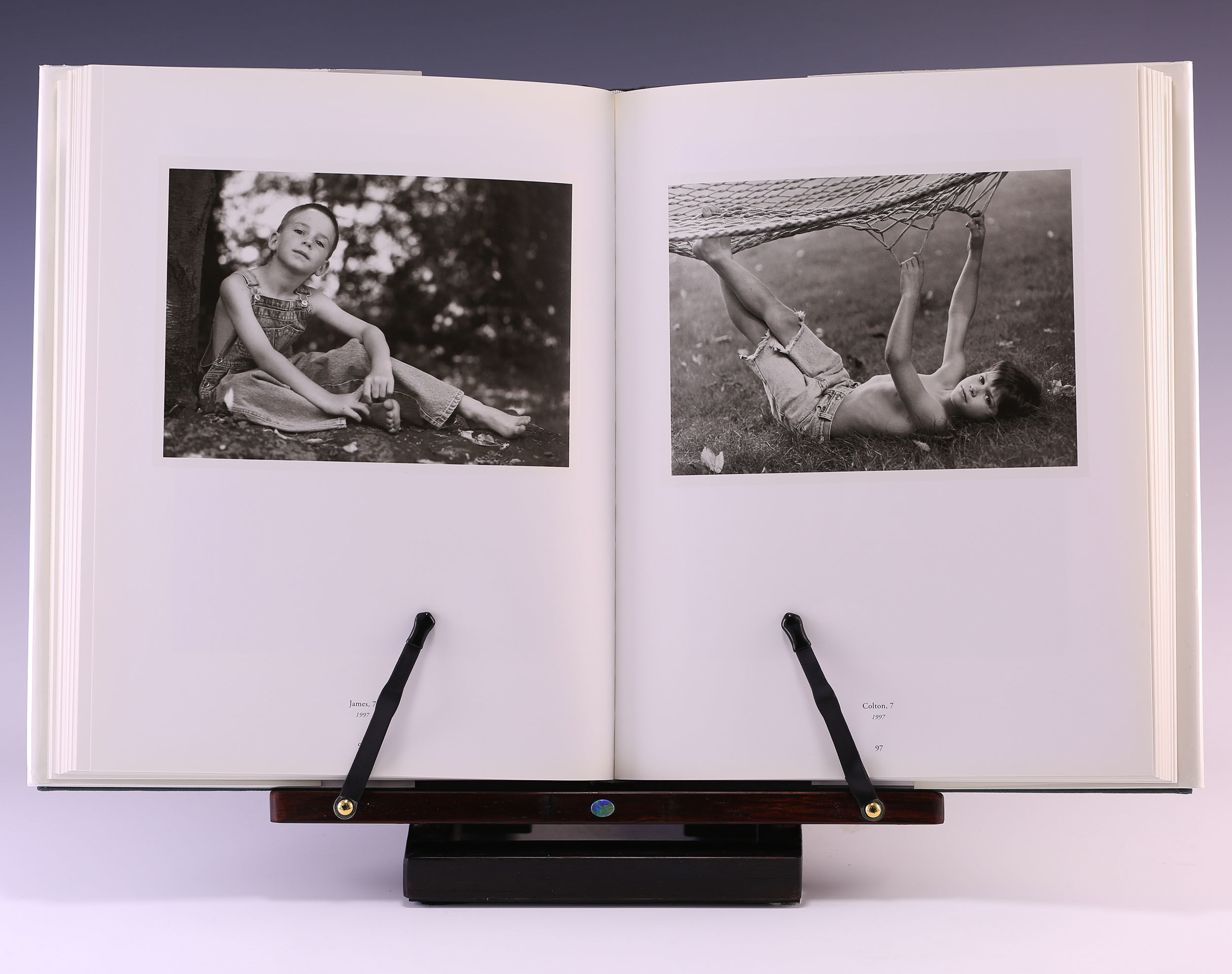 Between Memories and Dreams by Ron Oliver | Hardcover | 1998
