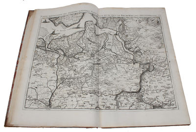Table des cartes des Pays Bas et des frontieres de France, avec un recueil des plans des villes, siéges et batailles données entre les hauts allies et la France. - [ONE OF THE MOST IMPORTANT MAP PUBLISHERS IN THE SOUTHERN NETHERLANDS] (photo 3)