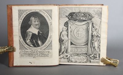 Den Rette Judske Lowbog, Som er offverseet Corrigerit oc forbedrit, effter det Exemplar, som Anno M.D. LXXXX er udgangen. Oc nu paa nu igien oplagt. Kiøbenhavn 1642 +  Kong Waldemars II Low med 1. Chr. III. Recess, 2. Fr. II. Handfesting, 3. Fr. II. Recess, 4. Fr. II. Gaards-Ret, 5.  Fr. II. Søe Ret., 6. Fr. II. XXV. Relig. Art., 7. Fr. II. Obne Breffue, 8. Chr. IV. Recess. 9. Chr. IV. Rigens-Ret. 10. Chr. IV. Bircke-Ret. 11. Chr. IV. Obne Breffue. Saa oc it General Regsit offuer alle for`de Low/Recess oc Retter. (photo 4)