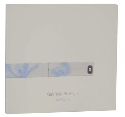 Gabriela Proksch, 2010. First edition. Oblong softcover. Published in an edition of 1000. Text in En...
