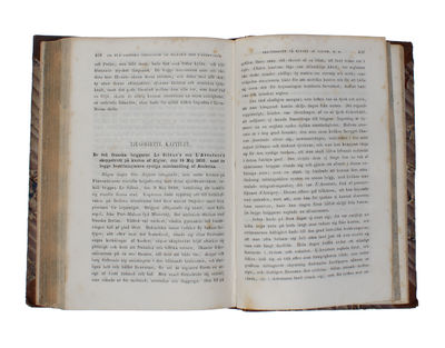 Märkvärdiga skeppsbrott samt andran äfventyr till lands och vatten från femtonde seklet till närvarande tid. Öfversättning af Aug. Th. Paban. Med åtta (kolorerade) illustrationer. (i.e. "Noteworthy shipwrecks"). (photo 7)