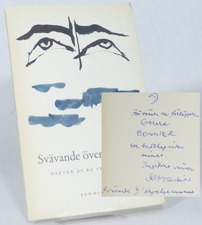 Svävande över paniken. Dikter.