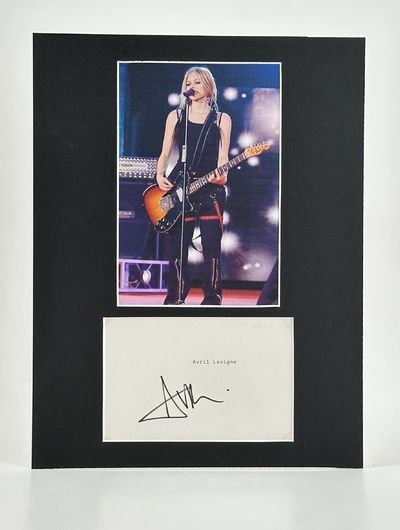 Original autograph.