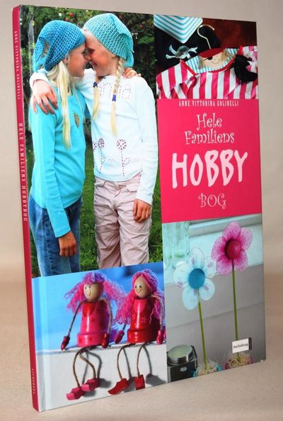 Hele familiens hobbybog.