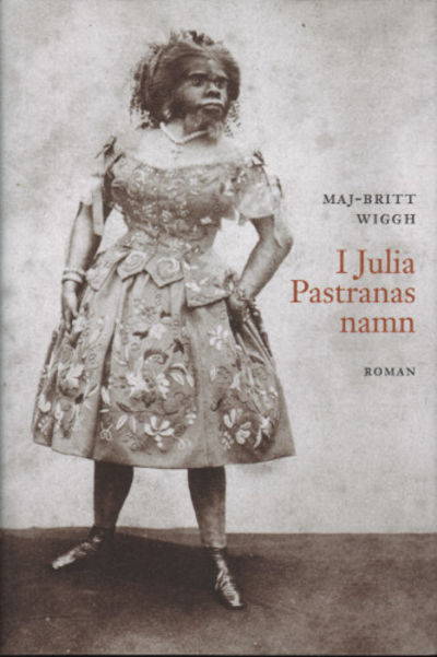 I JULIA PASTRANAS NAMN.