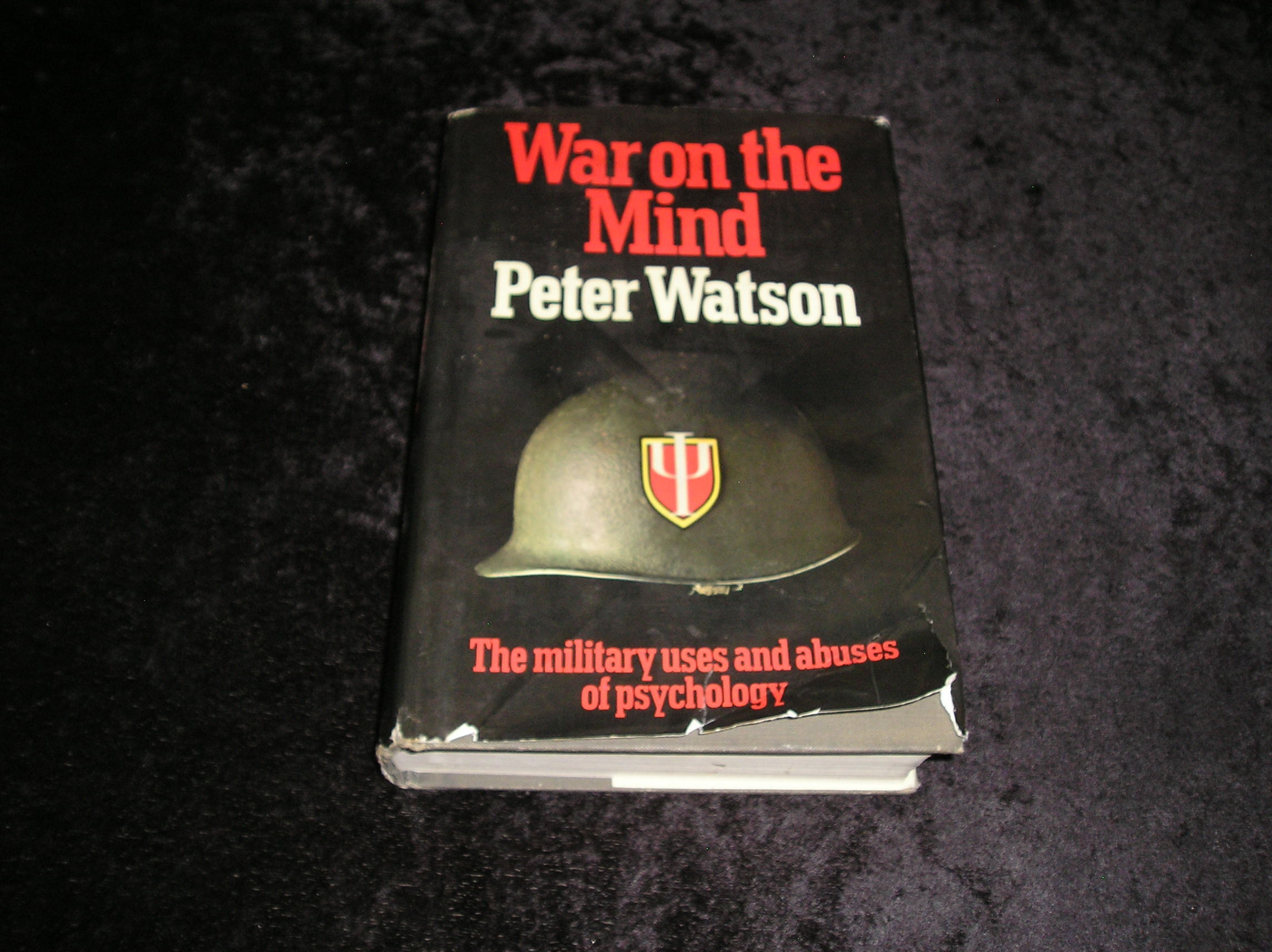 【断裁済み】War on the Mind Peter Watson War on the Mind by Peter Watson | Hardcover | 1978 | Hutchinson