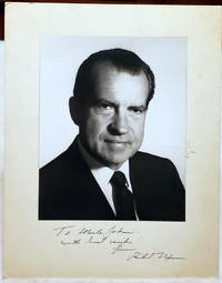 image of Inscribed Portrait Photograph of Richard Nixon