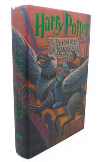 cover of HARRY POTTER AND THE PRISONER OF AZKABAN