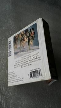 Dogs Up Close (Tiny Folio)