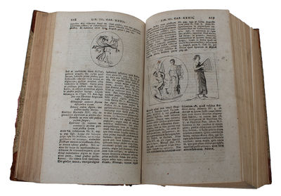 Varia Historia et Fragmenta. Cum integro Commentario Iacobi Perizonii aliorumqve Virorum doctorum Notis Gronoviana nondum comprehensis Editione. Curavit Editionem indicemqve graecitatis adiecit Carolus Gottlob Kuehn. 2 Vols. (photo 3)