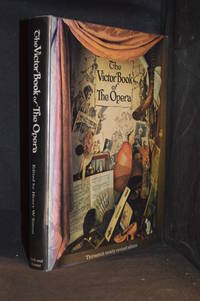 cover of The Victor Book of the Opera