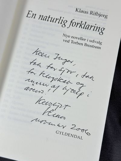 En naturlig forklaring. Nye noveller i udvalg ved…