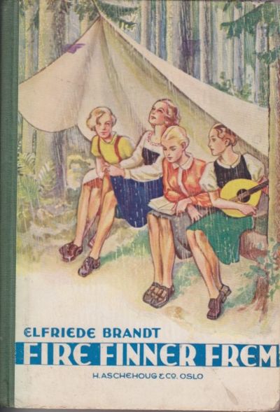 Fire finner frem. Oversatt av Ursula Tichauer…
