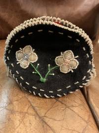 cover of Oneida Beaded Iroquois Pincushion and Sewing Box