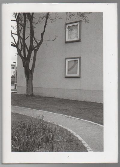 HAUS, WEG, BAUM
