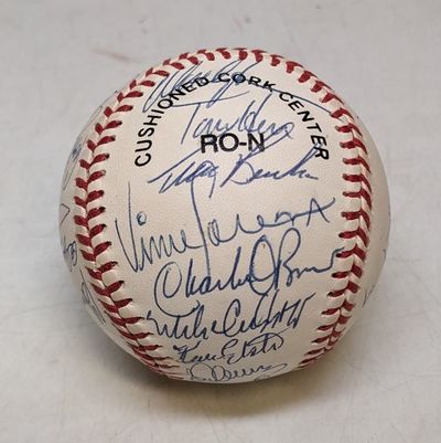 1991. fine. Official National League baseball, signed by 32 members of the 1991 New York Mets, inclu...