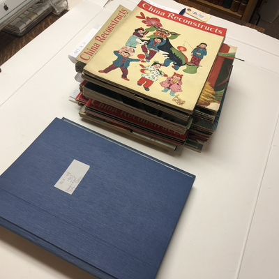 CHINA RECONSTRUCTS (62 issues). 1955-1971, edited in Wai Wen Building, distributed by GUOZI SHUDIAN, printed in the People’s Republic of China. Small Quarto (23×30 cm)